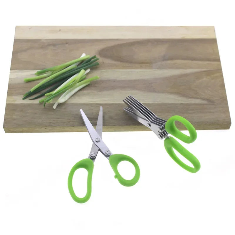 Tesoura Multiuso de Aço Inoxidável para Cortar Verduras e Saladas - Praticidade na Cozinha - Kitchen Gadget